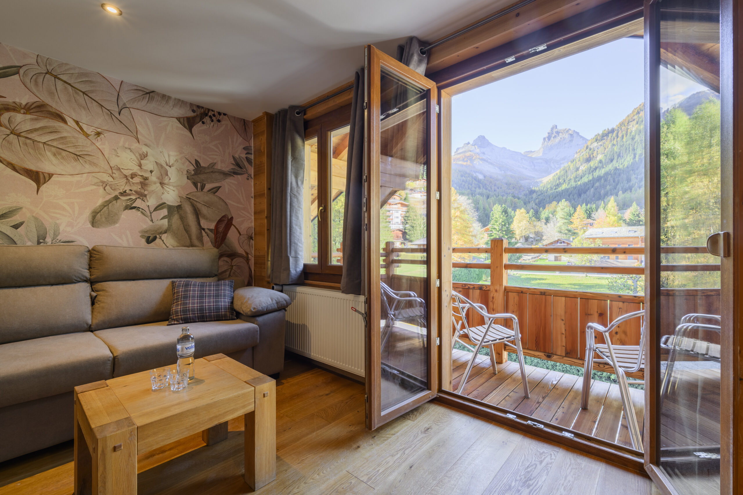 Chambre Quadruple_view_Ovronnaz
